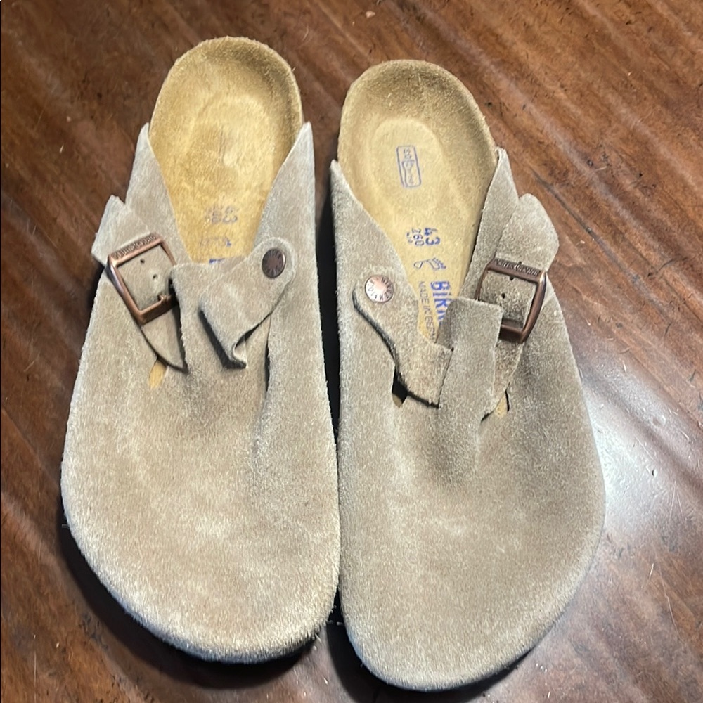 Birkenstock Beige Suede Men's Shoes